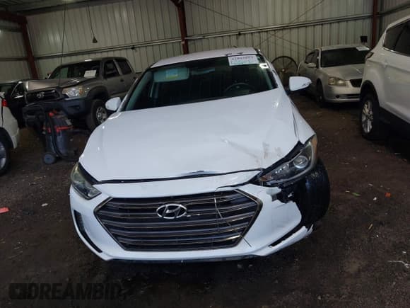 ✅ 2017 Hyundai Elantra SE • VIN: 5NPD84LF1HH129350 • Lot: 42893854. Listed on IAAI with 77,740 mi. Free auction sales archive from the USA and detailed vehicle history report at DreamBid. Image 12.