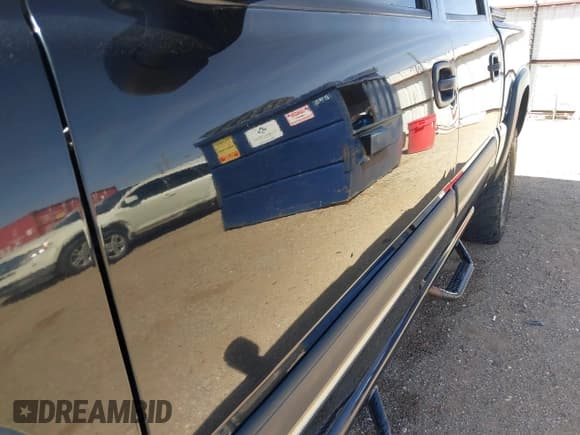 ✅ 2004 Chevrolet Silverado 1500 LS • VIN: 2GCEK13T441417014 • Lot: 41862989. Wystawiony na IAAI z przebiegiem 219 205 mil. Bezpłatny archiwum sprzedaży aukcyjnych z USA i szczegółowy raport historii pojazdu na DreamBid. Zdjęcie 6.