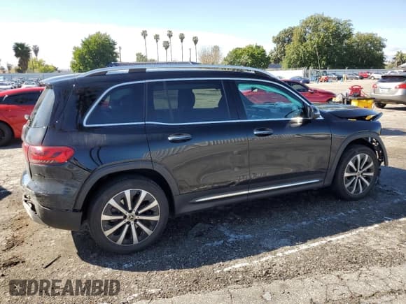 ✅ 2021 Mercedes-Benz GLB 250 • VIN: W1N4M4GB1MW092509 • Lot: 47016463. Wystawiony na Copart z przebiegiem 15 309 mil. Bezpłatny archiwum sprzedaży aukcyjnych z USA i szczegółowy raport historii pojazdu na DreamBid. Zdjęcie 3.