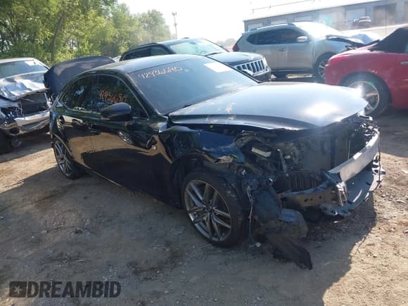 ✅ 2017 Lexus IS 300 • VIN: JTHCM1D26H5020382 • Lot: 42936690. Listed on IAAI with 101,395 mi. Free auction sales archive from the USA and detailed vehicle history report at DreamBid. Image 1.