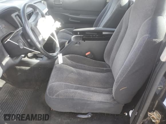 ✅ 2003 Dodge Dakota • VIN: 1D7FL16X43S168315 • Lot: 82673795. Wystawiony na Copart z przebiegiem 162 052 mil. Bezpłatny archiwum sprzedaży aukcyjnych z USA i szczegółowy raport historii pojazdu na DreamBid. Zdjęcie 7.