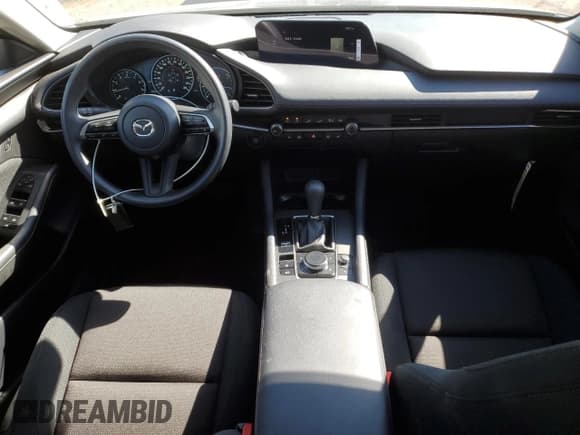 ✅ 2025 Mazda 3 S Select Sport • VIN: JM1BPABM8S1788520 • Lot: 68938585. Wystawiony na Copart z przebiegiem 543 mil. Bezpłatny archiwum sprzedaży aukcyjnych z USA i szczegółowy raport historii pojazdu na DreamBid. Zdjęcie 8.