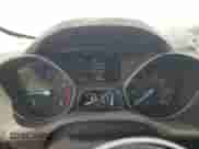 2018 Ford Escape SE z VIN 1FMCU9GD6JUD48647, wystawiony jako Copart lot #70868345 z przebiegiem 102 072 mil mil oraz Szkoda całkowita • Salvage title. Historia ofert i sprzedaży dostępna na DreamBid. Obrazek 9.