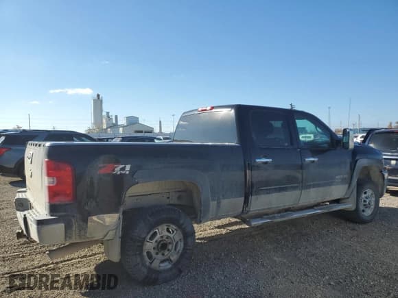 ✅ 2013 Chevrolet Silverado 2500HD LT • VIN: 1GC1KXCG2DF174669 • Lot: 90869775. Listed on Copart with 114,101 mi. Free auction sales archive from the USA and detailed vehicle history report at DreamBid. Image 3.