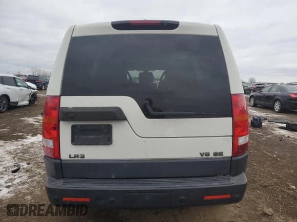 ✅ 2008 Land Rover LR3 SE • VIN: SALAE25428A443374 • Lot: 88840035. Listed on Copart with 167,816 mi. Free auction sales archive from the USA and detailed vehicle history report at DreamBid. Image 6.