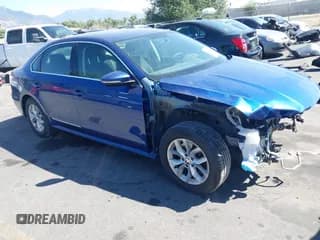 ✅ 2017 Volkswagen Passat S • VIN: 1VWAT7A31HC079456 • Lot: 42928585. Wystawiony na IAAI z przebiegiem 151 021 mil. Bezpłatny archiwum sprzedaży aukcyjnych z USA i szczegółowy raport historii pojazdu na DreamBid. Zdjęcie 1.