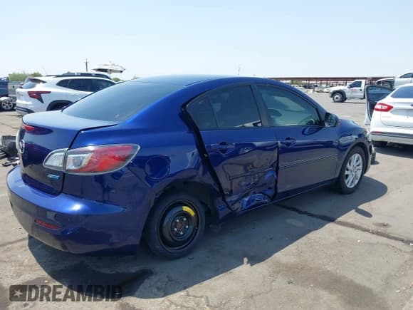 ✅ 2012 Mazda 3 i Grand Touring • VIN: JM1BL1W86C1650789 • Лот: 42743398. Опубликован ранее на IAAI с пробегом 63 263 миль. Бесплатный доступ к архиву аукционных продаж из США и подробный отчёт об истории автомобиля на DreamBid. Изображение 6.