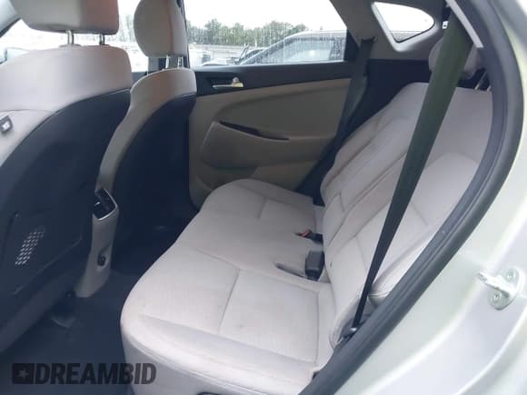 ✅ 2021 Hyundai Tucson Limited • VIN: KM8J3CAL7MU372161 • Лот: 43273281. Опубликован ранее на IAAI с пробегом 35 776 миль. Бесплатный доступ к архиву аукционных продаж из США и подробный отчёт об истории автомобиля на DreamBid. Изображение 8.