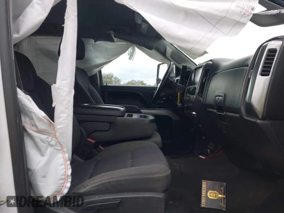 ✅ 2015 Chevrolet Silverado 2500HD LT • VIN: 1GC2KVEG5FZ500679 • Lot: 43524430. Listed on IAAI with 102,475 mi. Free auction sales archive from the USA and detailed vehicle history report at DreamBid. Image 5.