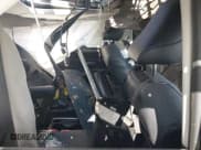 ✅ 2024 Toyota Highlander XLE • VIN: 5TDAAAB52RS069010 • Лот: 42508088. Опубликован ранее на IAAI с пробегом Не указан. Бесплатный доступ к архиву аукционных продаж из США и подробный отчёт об истории автомобиля на DreamBid. Изображение 8.