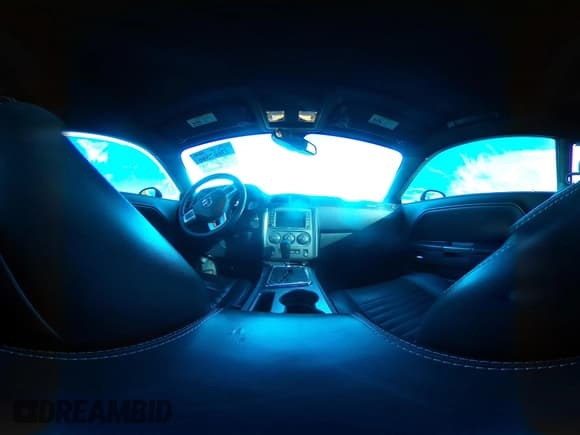 ✅ 2013 Dodge Challenger R/T Classic • VIN: 2C3CDYBT1DH554130 • Lot: 43667586. Wystawiony na IAAI z przebiegiem 101 863 mil. Bezpłatny archiwum sprzedaży aukcyjnych z USA i szczegółowy raport historii pojazdu na DreamBid. Zdjęcie 19.