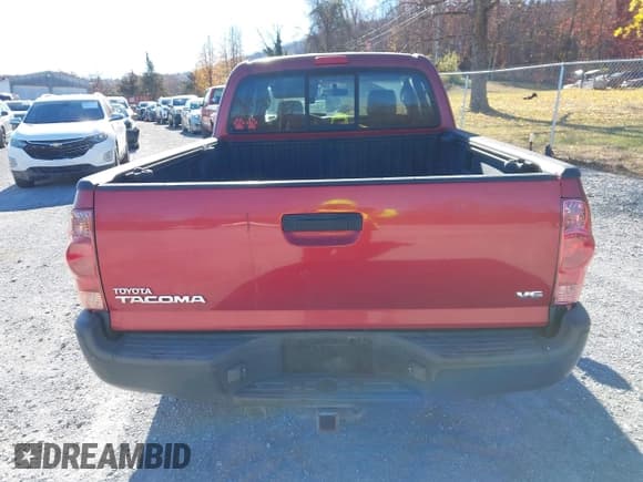 ✅ 2008 Toyota Tacoma • VIN: 5TEUU42N58Z556614 • Lot: 43622622. Listed on IAAI with Not provided. Free auction sales archive from the USA and detailed vehicle history report at DreamBid. Image 17.