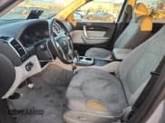 ✅ 2010 GMC Acadia SLE • VIN: 1GKLRLED7AJ158464 • Лот: 90655045. Опубликован ранее на Copart с пробегом 138 249 миль. Бесплатный доступ к архиву аукционных продаж из США и подробный отчёт об истории автомобиля на DreamBid. Изображение 7.