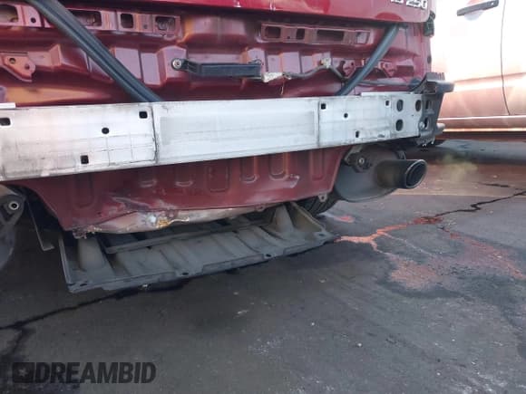 ✅ 2011 Lexus IS 250 • VIN: JTHBF5C23B5135902 • Lot: 43793406. Listed on IAAI with 143,547 mi. Free auction sales archive from the USA and detailed vehicle history report at DreamBid. Image 18.