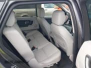 ✅ 2018 Land Rover Discovery Sport HSE • VIN: SALCR2RX8JH745055 • Lot: 43323279. Wystawiony na IAAI z przebiegiem 42 255 mil. Bezpłatny archiwum sprzedaży aukcyjnych z USA i szczegółowy raport historii pojazdu na DreamBid. Zdjęcie 8.