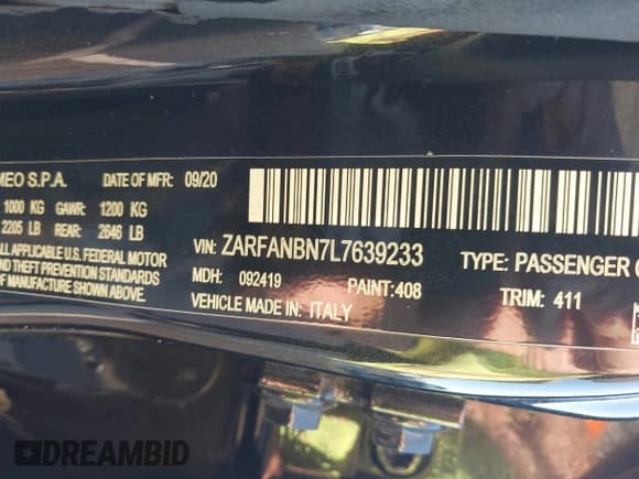 ✅ 2020 Alfa Romeo Giulia Ti • VIN: ZARFANBN7L7639233 • Lot: 43499407. Listed on IAAI with 46,269 mi. Free auction sales archive from the USA and detailed vehicle history report at DreamBid. Image 9.