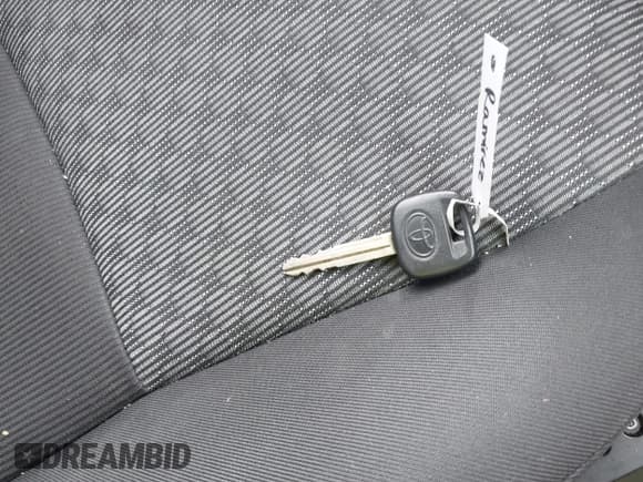 ✅ 2015 Toyota Yaris L • VIN: VNKKTUD3XFA026899 • Lot: 43439341. Listed on IAAI with 201,064 mi. Free auction sales archive from the USA and detailed vehicle history report at DreamBid. Image 11.