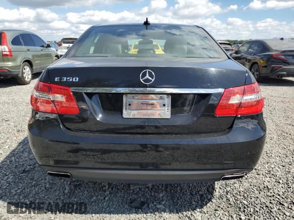 ✅ 2011 Mercedes-Benz E 350 Sport • VIN: WDDHF5GB4BA470931 • Lot: 82441565. Wystawiony na Copart z przebiegiem 259 097 mil. Bezpłatny archiwum sprzedaży aukcyjnych z USA i szczegółowy raport historii pojazdu na DreamBid. Zdjęcie 6.