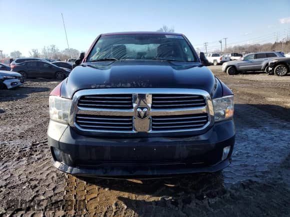 2015 Ram 1500 Express with VIN 1C6RR7FG2FS719474, listed as a Copart auction lot 80708184 with 172,693 mi miles and Clean title. Bid and sale history available at DreamBid. Image 5.