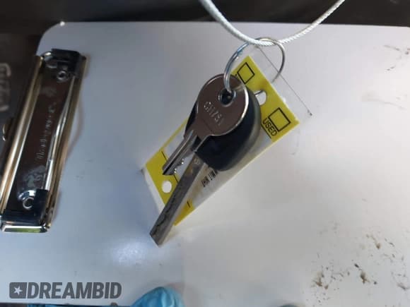 ✅ 2020 Chevrolet Express Cargo • VIN: 1GCWGAFP4L1272310 • Lot: 43807753. Listed on IAAI with 107,016 mi. Free auction sales archive from the USA and detailed vehicle history report at DreamBid. Image 11.