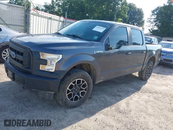 ✅ 2017 Ford F-150 XL • VIN: 1FTEW1E86HKD49589 • Lot: 39941757. Listed on IAAI with 148,030 mi. Free auction sales archive from the USA and detailed vehicle history report at DreamBid. Image 17.