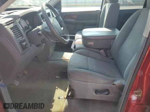 ✅ 2006 Dodge 1500 SLT • VIN: 1D7HU18N46S674197 • Лот: 63204274. Опубликован ранее на Copart с пробегом 108 813 миль. Бесплатный доступ к архиву аукционных продаж из США и подробный отчёт об истории автомобиля на DreamBid. Изображение 7.