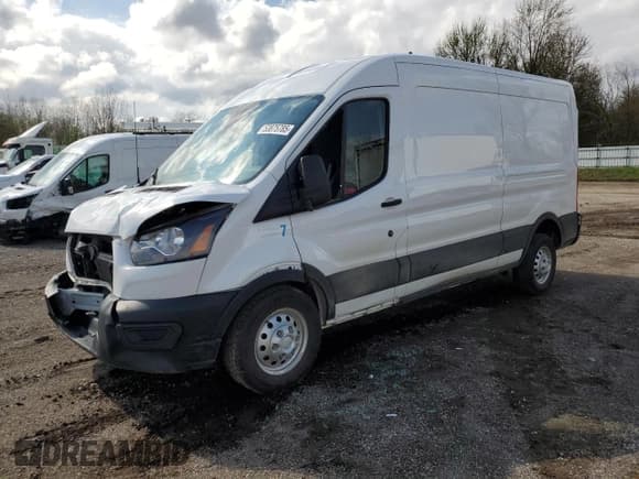 ✅ 2023 Ford Transit Cargo • VIN: 1FTBR2C86PKB48101 • Лот: 53875785. Опубликован ранее на Copart с пробегом 6 003 миль. Бесплатный доступ к архиву аукционных продаж из США и подробный отчёт об истории автомобиля на DreamBid. Изображение 1.