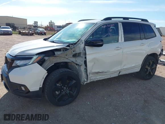 ✅ 2019 Honda Passport Elite • VIN: 5FNYF8H0XKB001472 • Лот: 42143890. Опубликован ранее на IAAI с пробегом 98 119 миль. Бесплатный доступ к архиву аукционных продаж из США и подробный отчёт об истории автомобиля на DreamBid. Изображение 6.