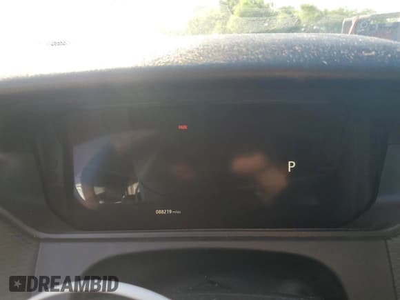 ✅ 2018 Land Rover Range Rover Velar S • VIN: SALYB2RV6JA714243 • Lot: 57104775. Listed on Copart with 88,219 mi. Free auction sales archive from the USA and detailed vehicle history report at DreamBid. Image 9.