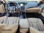 ✅ 2015 Hyundai Azera Limited • VIN: KMHFH4JGXFA483551 • Lot: 89882425. Wystawiony na Copart z przebiegiem 113 590 mil. Bezpłatny archiwum sprzedaży aukcyjnych z USA i szczegółowy raport historii pojazdu na DreamBid. Zdjęcie 8.