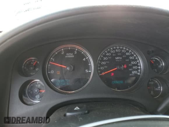 ✅ 2011 Chevrolet Silverado 2500HD LTZ • VIN: 1GC1KYC88BF223532 • Lot: 59141315. Listed on Copart with 243,733 mi. Free auction sales archive from the USA and detailed vehicle history report at DreamBid. Image 9.