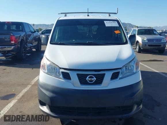 ✅ 2016 Nissan NV200 SV • VIN: 3N6CM0KNXGK691161 • Lot: 43324701. Wystawiony na IAAI z przebiegiem 104 339 mil. Bezpłatny archiwum sprzedaży aukcyjnych z USA i szczegółowy raport historii pojazdu na DreamBid. Zdjęcie 12.