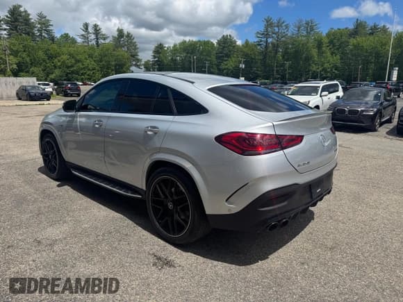 ✅ 2021 Mercedes-Benz GLE 53 AMG • VIN: 4JGFD6BB0MA398662 • Лот: 59420235. Опубликован ранее на Copart с пробегом 102 230 миль. Бесплатный доступ к архиву аукционных продаж из США и подробный отчёт об истории автомобиля на DreamBid. Изображение 3.