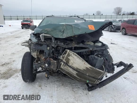 ✅ 2006 Saturn VUE • VIN: 5GZCZ33D76S869614 • Lot: 46039245. Wystawiony na Copart z przebiegiem Nie podano. Bezpłatny archiwum sprzedaży aukcyjnych z USA i szczegółowy raport historii pojazdu na DreamBid. Zdjęcie 5.