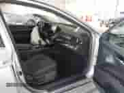 2022 Toyota Camry SE z VIN 4T1G11AK2NU651062, wystawiony jako IAAI lot #42473429 z przebiegiem 46 906 mil mil oraz . Historia ofert i sprzedaży dostępna na DreamBid. Obrazek 5.