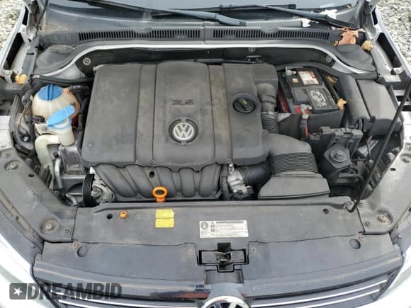 ✅ 2011 Volkswagen Jetta SEL • VIN: 3VWLZ7AJ7BM074886 • Lot: 84742825. Listed on Copart with 86,889 mi. Free auction sales archive from the USA and detailed vehicle history report at DreamBid. Image 11.