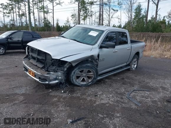 ✅ 2015 Ram 1500 Big Horn • VIN: 1C6RR7LT8FS725846 • Lot: 41343853. Listed on IAAI with 143,890 mi. Free auction sales archive from the USA and detailed vehicle history report at DreamBid. Image 17.