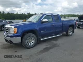 ✅ 2013 GMC Sierra 1500 SL • VIN: 1GTR2UEA8DZ281329 • Лот: 63055335. Опубликован ранее на Copart с пробегом 99 388 миль. Бесплатный доступ к архиву аукционных продаж из США и подробный отчёт об истории автомобиля на DreamBid. Изображение 1.