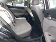 ✅ 2020 Hyundai Elantra SEL • VIN: 5NPD84LF4LH577283 • Lot: 43471603. Wystawiony na IAAI z przebiegiem 88 099 mil. Bezpłatny archiwum sprzedaży aukcyjnych z USA i szczegółowy raport historii pojazdu na DreamBid. Zdjęcie 8.