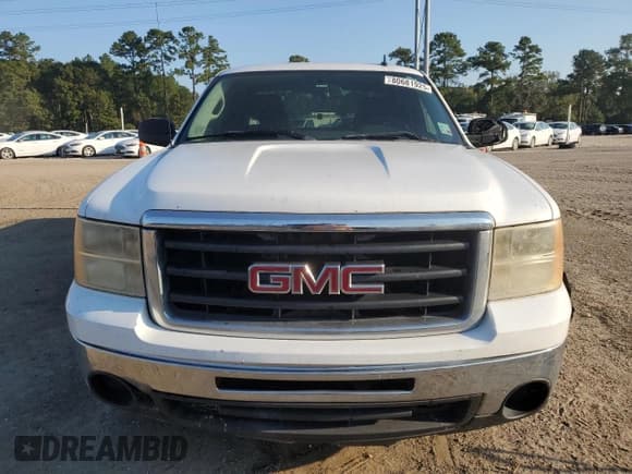 ✅ 2011 GMC Sierra 1500 SLE • VIN: 1GTR1VEA7BZ100372 • Lot: 80681925. Wystawiony na Copart z przebiegiem 170 963 mil. Bezpłatny archiwum sprzedaży aukcyjnych z USA i szczegółowy raport historii pojazdu na DreamBid. Zdjęcie 5.