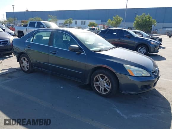 ✅ 2007 Honda Accord LX SE • VIN: 1HGCM56387A116827 • Лот: 43583252. Опубликован ранее на IAAI с пробегом 152 175 миль. Бесплатный доступ к архиву аукционных продаж из США и подробный отчёт об истории автомобиля на DreamBid. Изображение 1.
