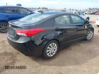 ✅ 2012 Hyundai Elantra Limited • VIN: 5NPDH4AE2CH138593 • Лот: 43603554. Опубликован ранее на IAAI с пробегом 60 752 миль. Бесплатный доступ к архиву аукционных продаж из США и подробный отчёт об истории автомобиля на DreamBid. Изображение 4.