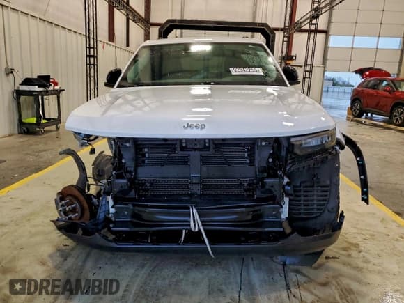 ✅ 2023 Jeep Grand Cherokee Laredo • VIN: 1C4RJHAG3PC510317 • Lot: 92942255. Wystawiony na Copart z przebiegiem 55 059 mil. Bezpłatny archiwum sprzedaży aukcyjnych z USA i szczegółowy raport historii pojazdu na DreamBid. Zdjęcie 5.