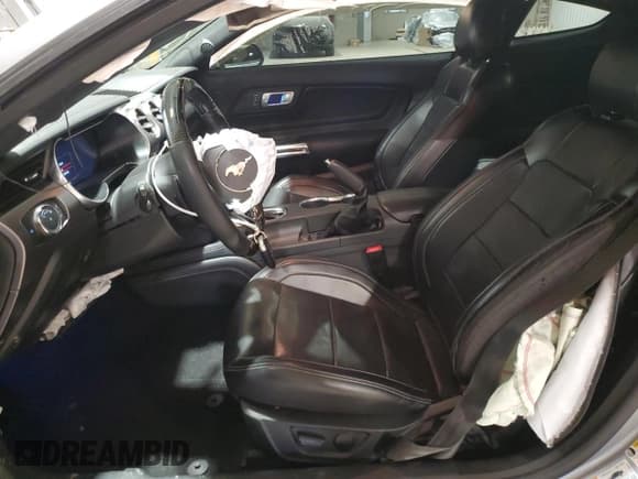 ✅ 2020 Ford Mustang GT Premium • VIN: 1FA6P8CF6L5129622 • Lot: 89732465. Listed on Copart with 43,654 mi. Free auction sales archive from the USA and detailed vehicle history report at DreamBid. Image 7.