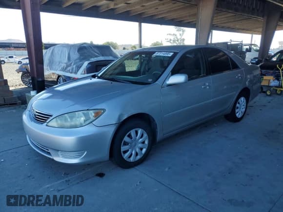 ✅ 2006 Toyota Camry SE • VIN: 4T1BE30K16U155151 • Lot: 87314895. Wystawiony na Copart z przebiegiem 92 061 mil. Bezpłatny archiwum sprzedaży aukcyjnych z USA i szczegółowy raport historii pojazdu na DreamBid. Zdjęcie 1.