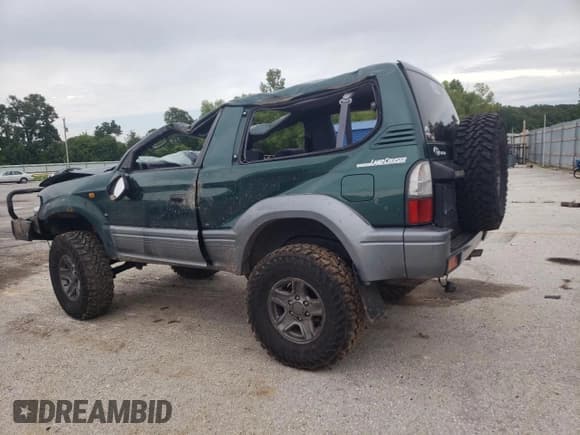 ✅ 1996 Toyota Land Cruiser • VIN: JT111GJ9000001678 • Lot: 61088495. Wystawiony na Copart z przebiegiem 164 774 mil. Bezpłatny archiwum sprzedaży aukcyjnych z USA i szczegółowy raport historii pojazdu na DreamBid. Zdjęcie 2.