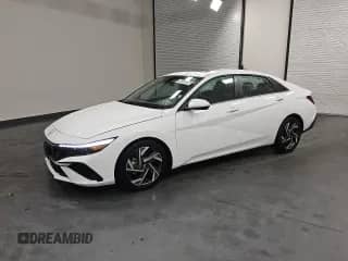 ✅ 2025 Hyundai Elantra SEL Convenience • VIN: KMHLS4DG7SU006455 • Lot: 90338295. Wystawiony na Copart z przebiegiem 7 659 mil. Bezpłatny archiwum sprzedaży aukcyjnych z USA i szczegółowy raport historii pojazdu na DreamBid. Zdjęcie 1.