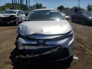 ✅ 2025 Toyota Corolla Hybrid LE • VIN: JTDBDMHE2SJ012412 • Lot: 57169775. Wystawiony na Copart z przebiegiem 2 962 mil. Bezpłatny archiwum sprzedaży aukcyjnych z USA i szczegółowy raport historii pojazdu na DreamBid. Zdjęcie 5.