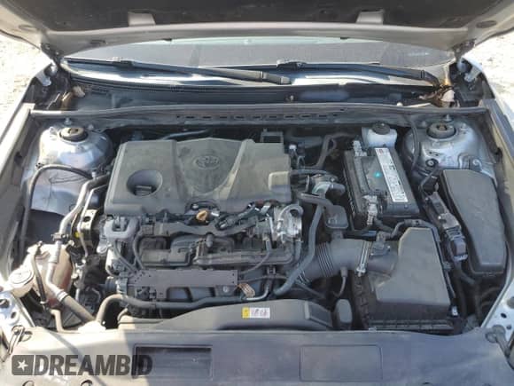 2021 Toyota Camry LE z VIN 4T1C11BKXMU038666, wystawiony jako Copart lot #68346185 z przebiegiem 212 141 mil mil oraz Szkoda całkowita • Salvage title. Historia ofert i sprzedaży dostępna na DreamBid. Obrazek 11.