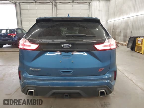 ✅ 2019 Ford Edge ST • VIN: 2FMPK4AP7KBC48240 • Lot: 43636945. Listed on IAAI with 50,542 mi. Free auction sales archive from the USA and detailed vehicle history report at DreamBid. Image 17.